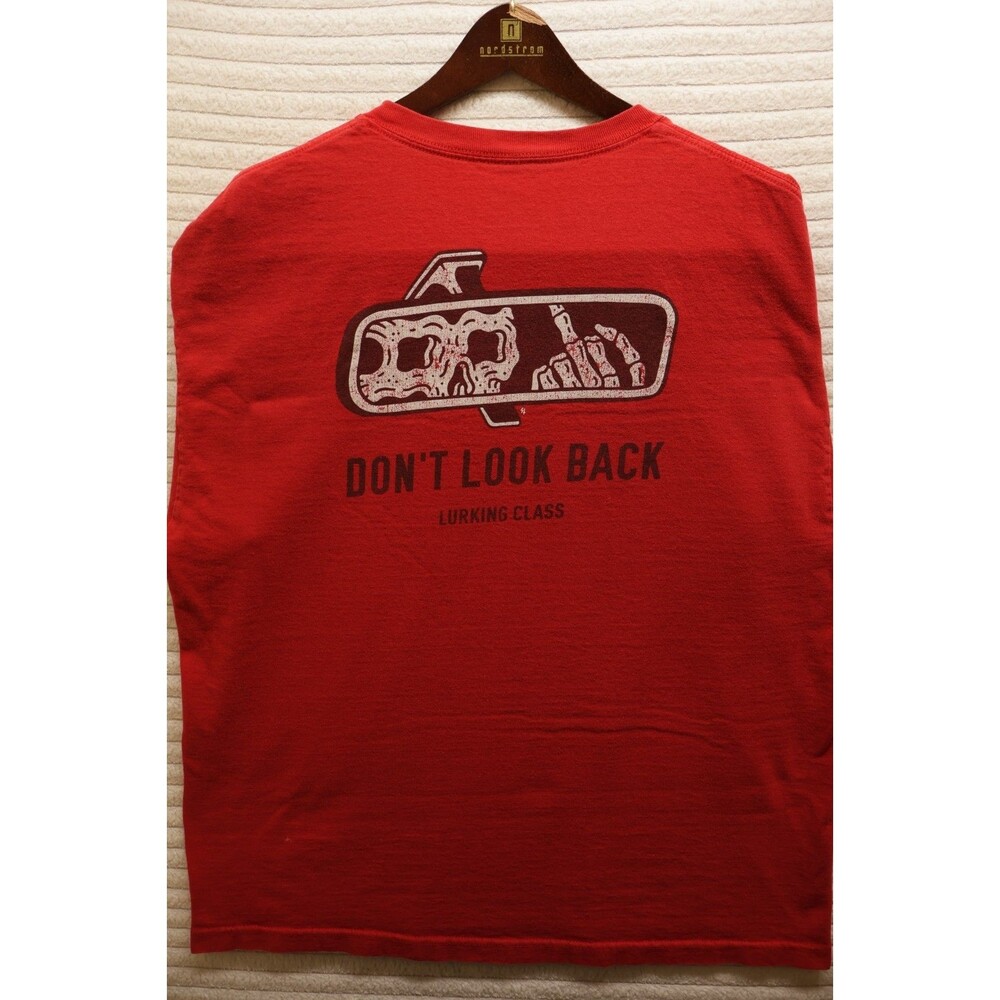 Lurking Class by Sketchy Tank Dont Look Back Red Graphic T-Shirt Mens Size XL